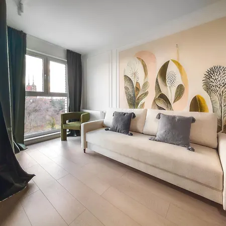 Botanical Garden Prestige By Bookinghost