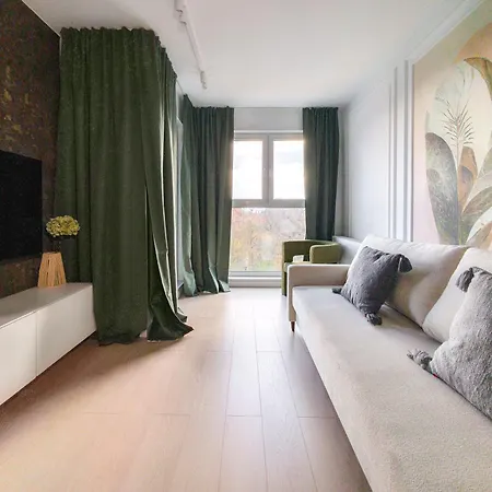 Botanical Garden Prestige By Bookinghost Wrocław